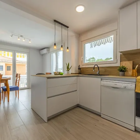 Soleil By Interhome Vila L'Ampolla